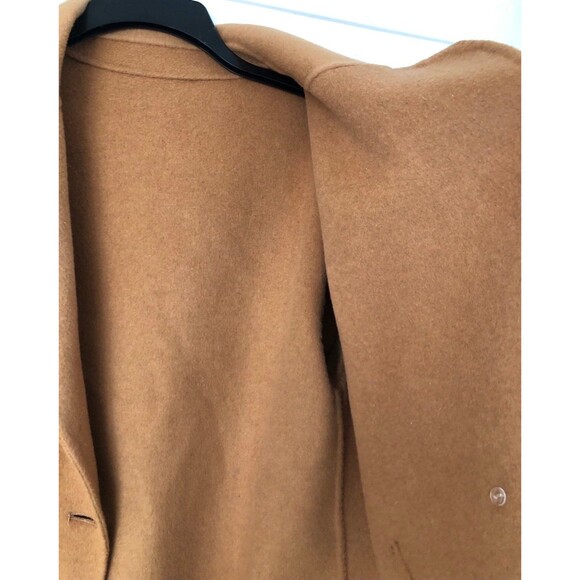 Oversized Coat - Picture 4 of 7